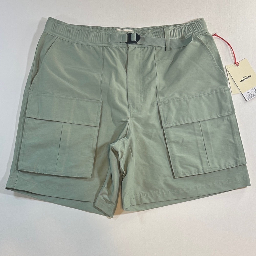 Woolrich Cargo Shorts Men’s Sage Green Size S NWT Outdoor Utility Hiking
